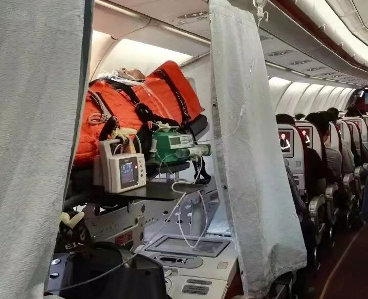 赤水市跨国医疗包机、航空担架